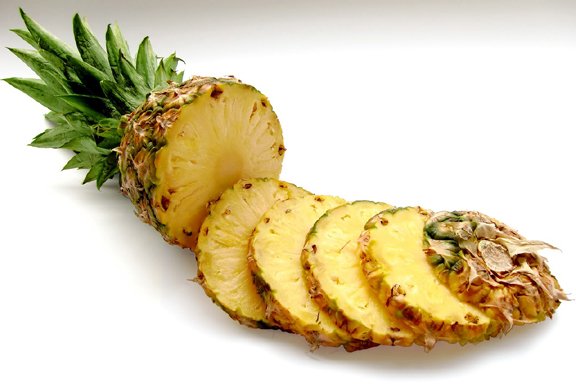 pineapple will help keep your eyes health